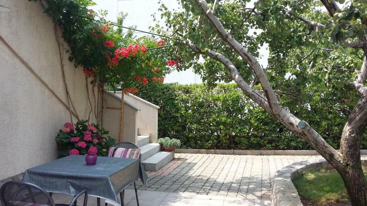 Sobe Tonica Hotell Krk Town Exteriör bild