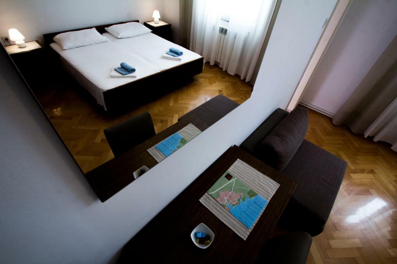 Sobe Tonica Hotell Krk Town Exteriör bild