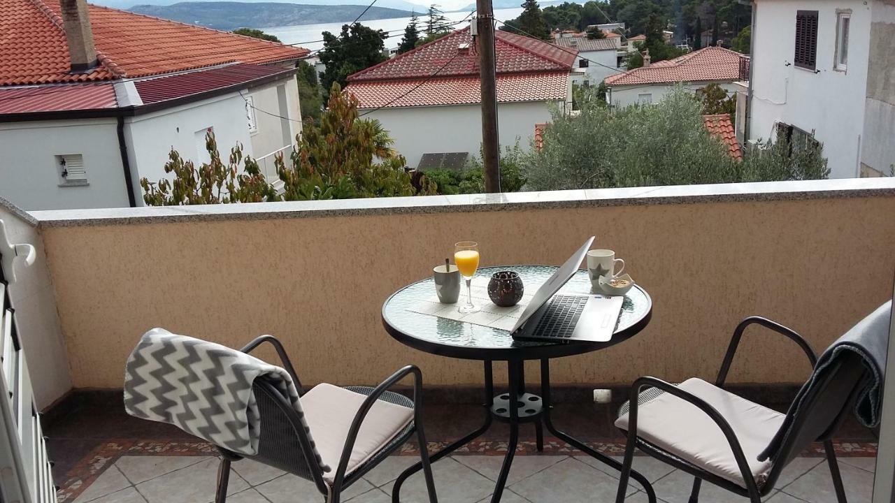 Sobe Tonica Hotell Krk Town Exteriör bild