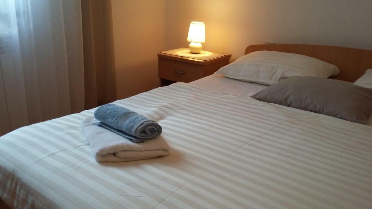 Sobe Tonica Hotell Krk Town Exteriör bild